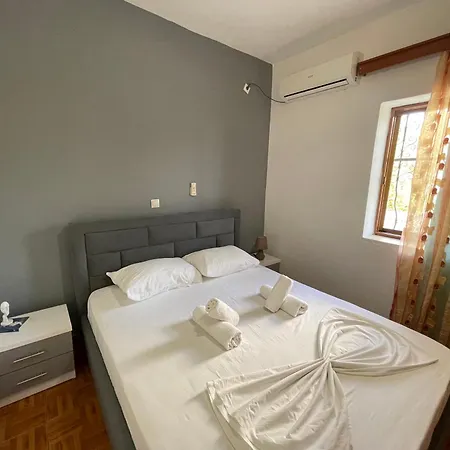 Dollomaja Gasthuis 3*