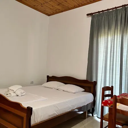 Dollomaja Guest house